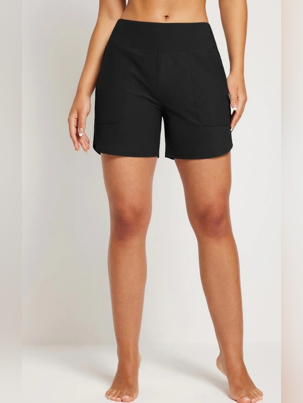 NWT.Baleaf Black High-Waist Athletic Shorts with Front Pockets. Size 3XL.
